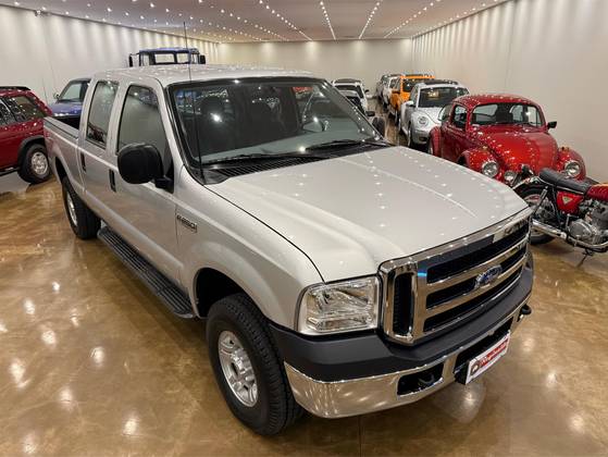 FORD F-250 3.9 XLT MAX POWER 4X4 CD DIESEL 4P MANUAL